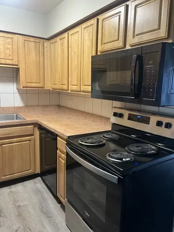 9729 South Ridgeland Avenue Oak Lawn IL 60453