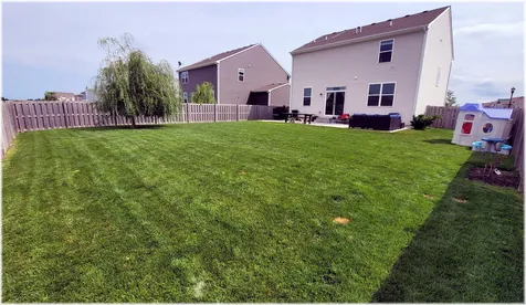 1532 Hollow Tree Lane Pingree Grove IL 60140
