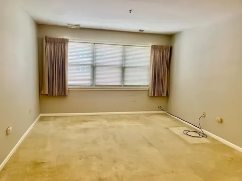 6710 South Keating Avenue Chicago IL 60629