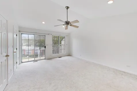 437 Grosse Pointe Circle Vernon Hills IL 60061