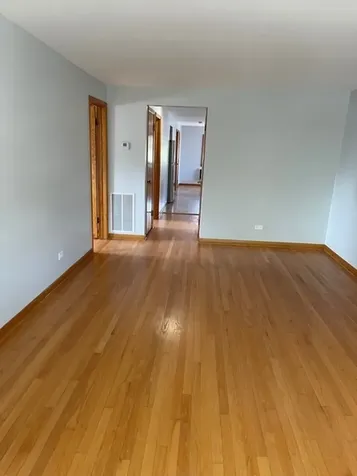 4570 North Narragansett Avenue Harwood Heights IL 60706