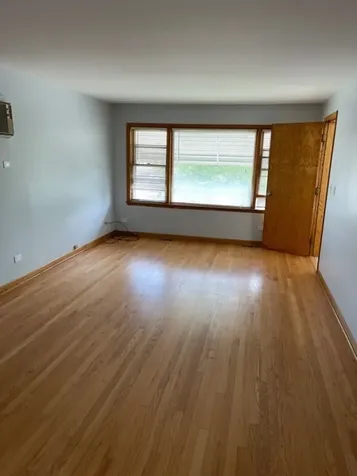 4570 North Narragansett Avenue Harwood Heights IL 60706