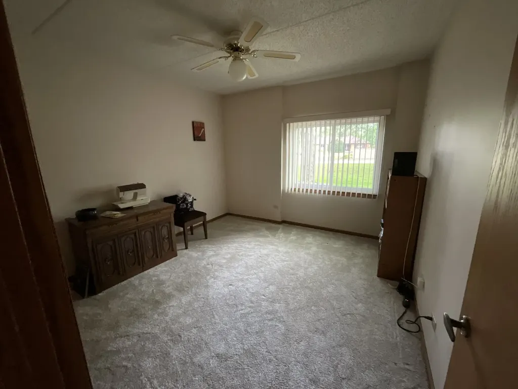 1101 East Division Street Lockport IL 60441