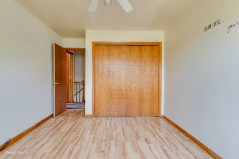 14704 Kenton Avenue Midlothian IL 60445