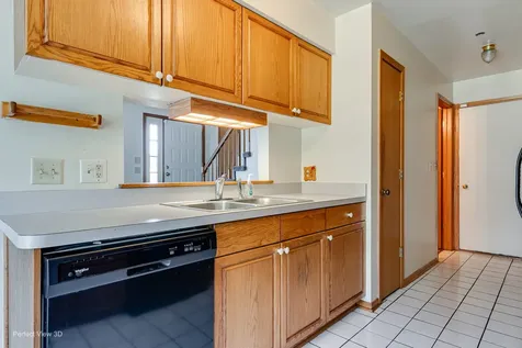 14704 Kenton Avenue Midlothian IL 60445