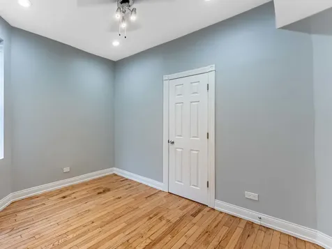 555 North Lawler Avenue Chicago IL 60644