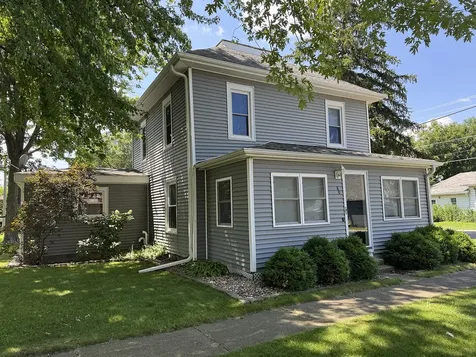80 Snow Street Chadwick IL 61014