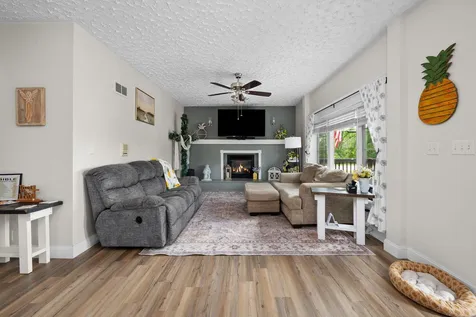 1814 Big Island Parkway Rock Island IL 61201