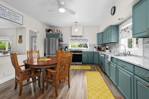 1814 Big Island Parkway Rock Island IL 61201