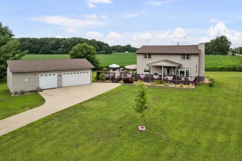 1814 Big Island Parkway Rock Island IL 61201