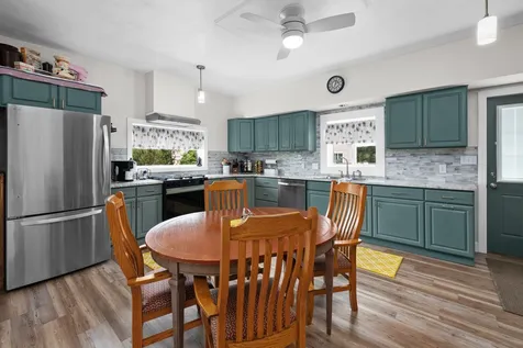 1814 Big Island Parkway Rock Island IL 61201