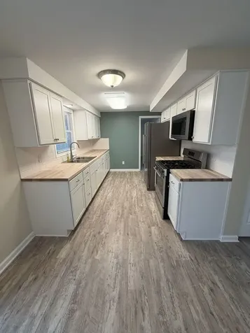 1206 Harlem Road Machesney Park IL 61115