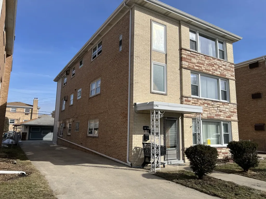 8156 West Enger Lane River Grove IL 60171