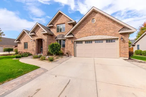 732 Edgewater Drive Morris IL 60450
