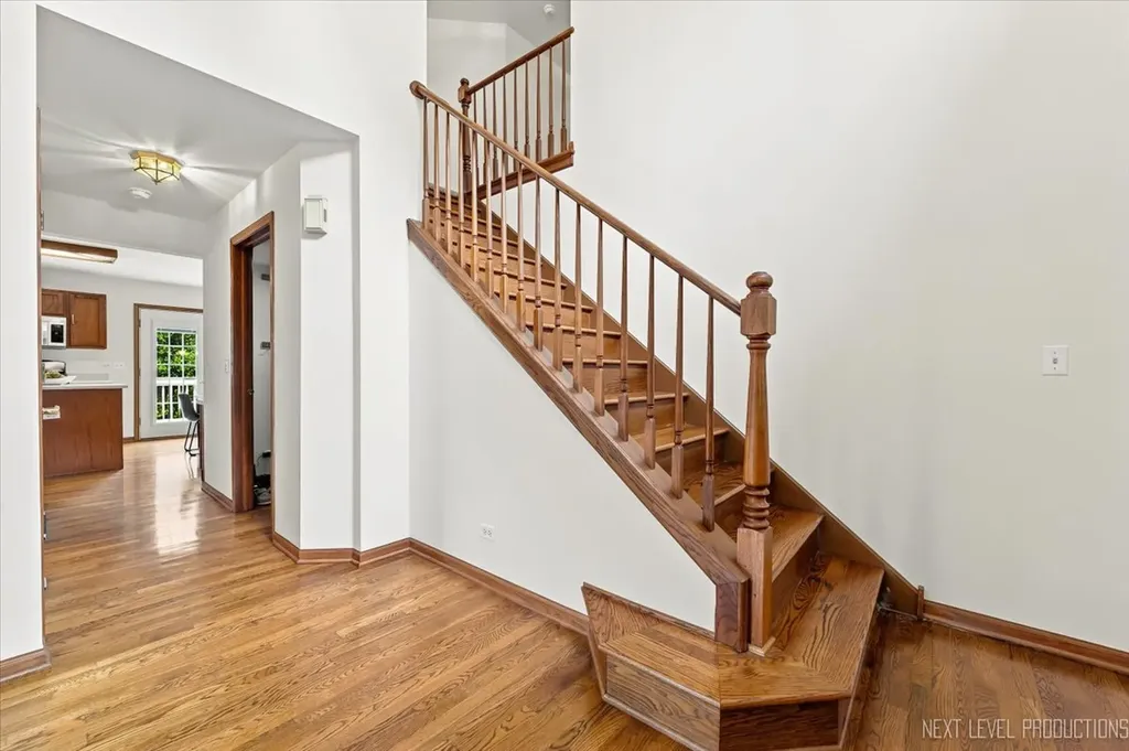 1360 Farmstead Lane Bolingbrook IL 60490