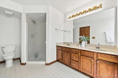 1360 Farmstead Lane Bolingbrook IL 60490