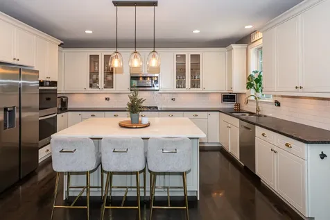 2284 Clearbrook Court Wauconda IL 60084