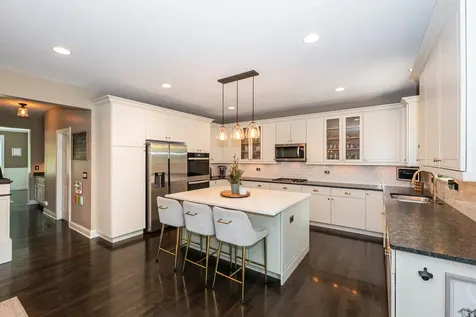 2284 Clearbrook Court Wauconda IL 60084