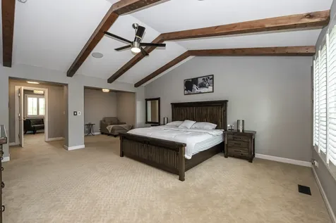 2284 Clearbrook Court Wauconda IL 60084