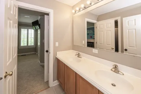 2284 Clearbrook Court Wauconda IL 60084
