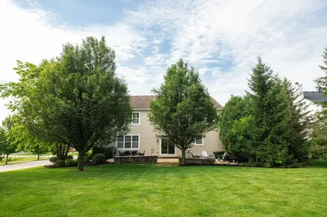 2284 Clearbrook Court Wauconda IL 60084