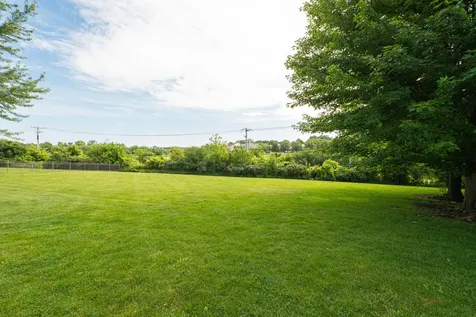 2284 Clearbrook Court Wauconda IL 60084