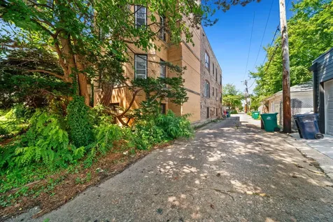 1428 North Austin Boulevard Oak Park IL 60302