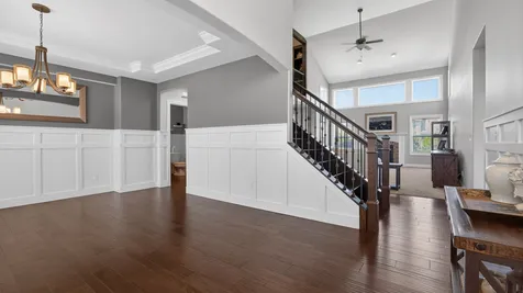 8 Flint Court Bloomington IL 61705