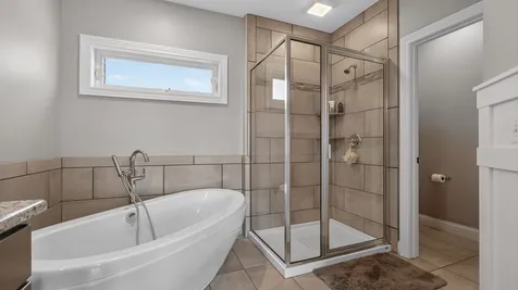 8 Flint Court Bloomington IL 61705