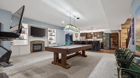 8 Flint Court Bloomington IL 61705