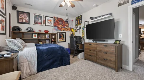 8 Flint Court Bloomington IL 61705
