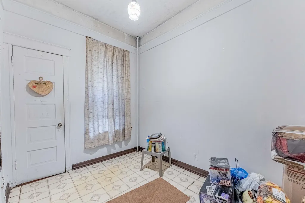 1627 North Kedzie Avenue Chicago IL 60647