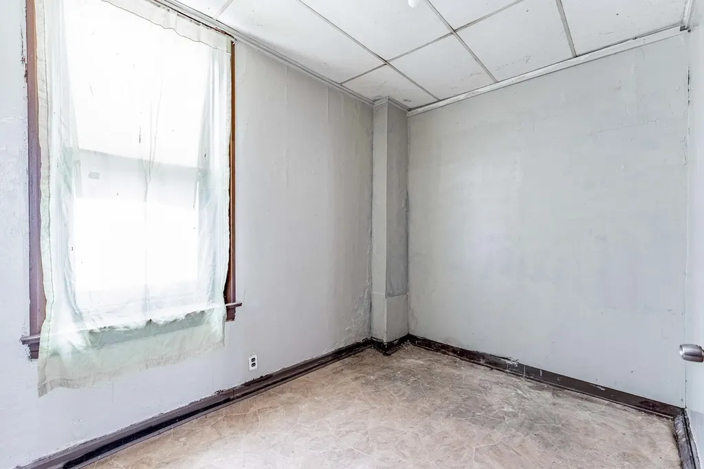 1627 North Kedzie Avenue Chicago IL 60647