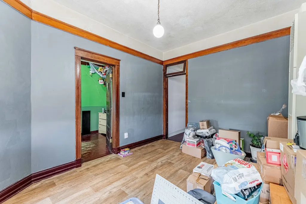 1627 North Kedzie Avenue Chicago IL 60647