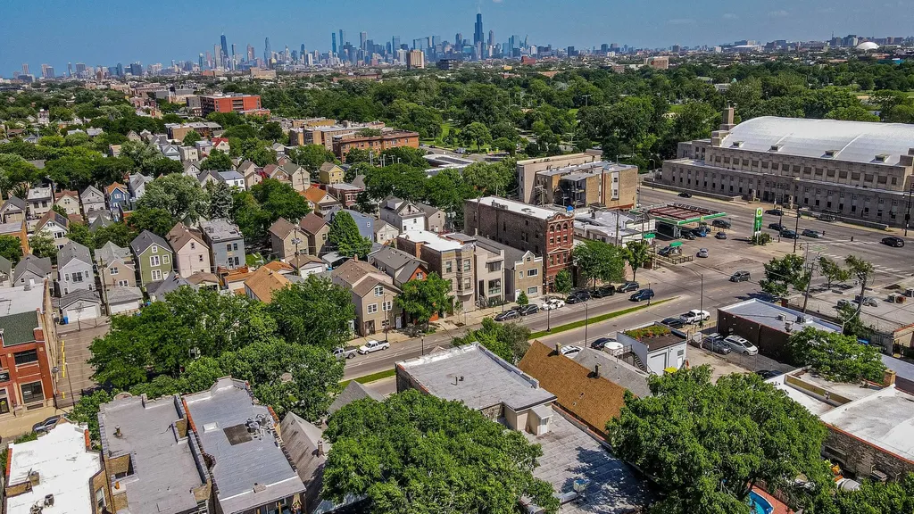 1627 North Kedzie Avenue Chicago IL 60647