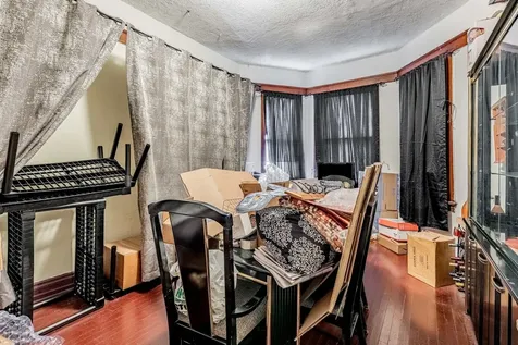1627 North Kedzie Avenue Chicago IL 60647
