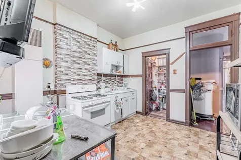 1627 North Kedzie Avenue Chicago IL 60647