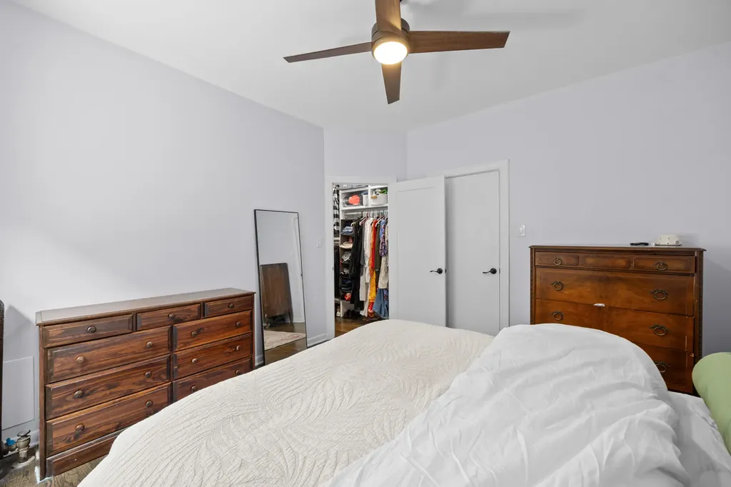 4436 North Malden Street Chicago IL 60640