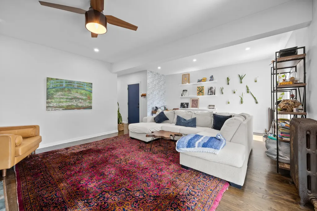 4436 North Malden Street Chicago IL 60640