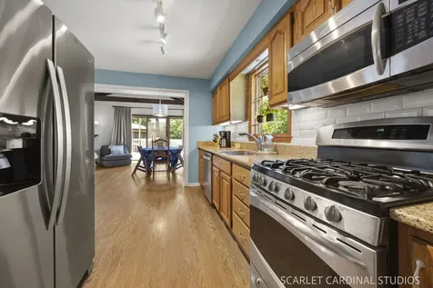 363 Marion Avenue Glen Ellyn IL 60137