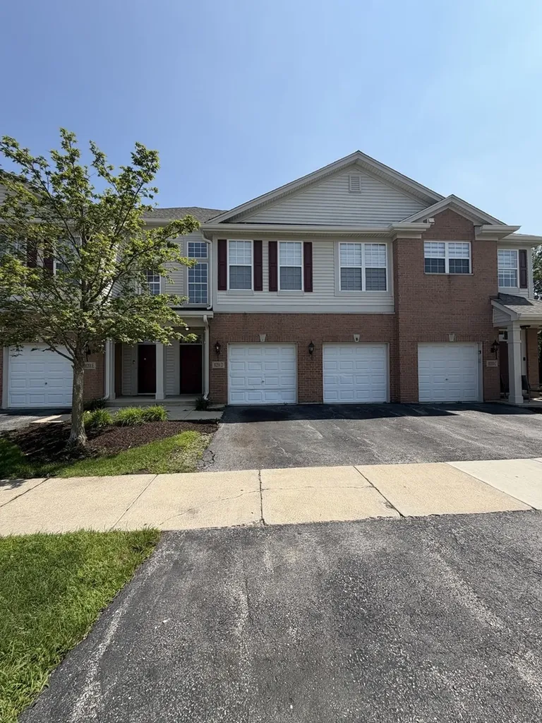 10201 Camden Lane Bridgeview IL 60455