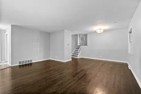 9120 East Prairie Road Evanston IL 60203