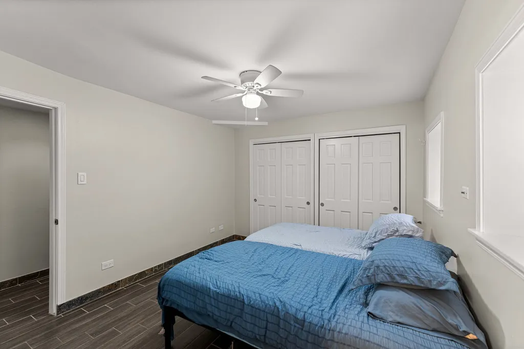 4214 North Kenmore Avenue Chicago IL 60613