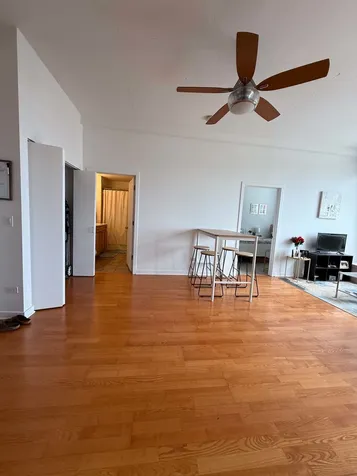 1000 North Kingsbury Street Chicago IL 60610