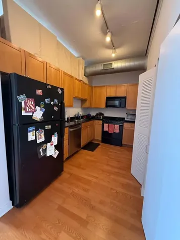 1000 North Kingsbury Street Chicago IL 60610