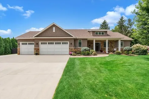 3709 39TH Street Court Moline IL 61265