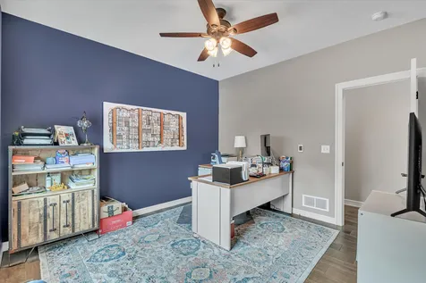 3709 39TH Street Court Moline IL 61265