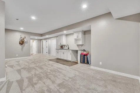 3709 39TH Street Court Moline IL 61265