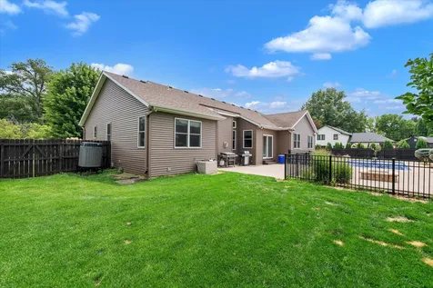 3709 39TH Street Court Moline IL 61265