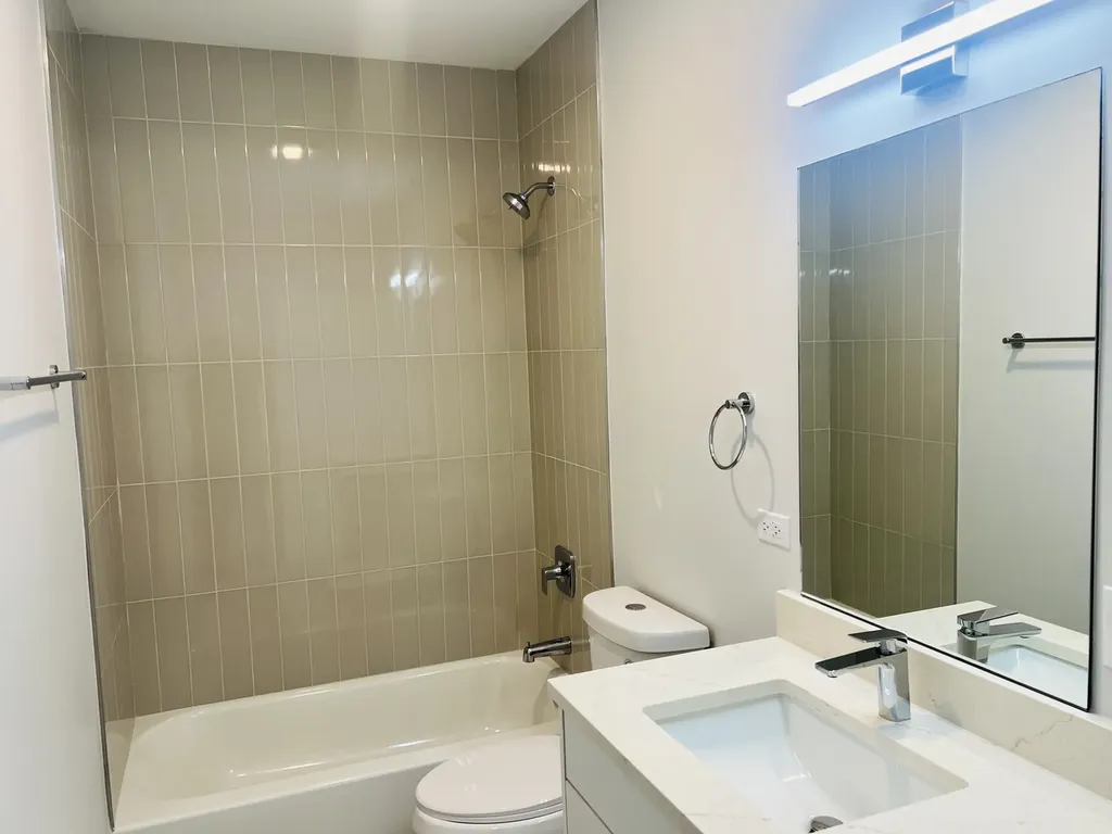 1103 North Monticello Avenue Chicago IL 60651